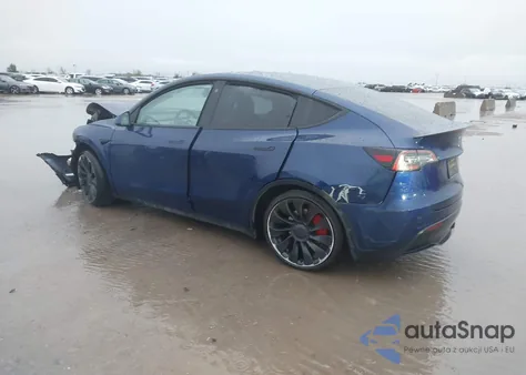 2023 Tesla Model Y Performance Dual Motor All-Wheel Drive z USA, uszkodzony, nr VIN 7SAYGDEF4PF583805